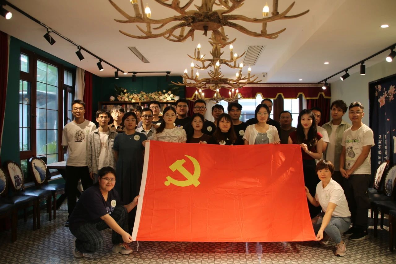 問(wèn)源環(huán)保“同賞中秋月·共話家‘源’情”團(tuán)建活動(dòng)圓滿舉行